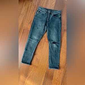 Women’s Levi Jeans